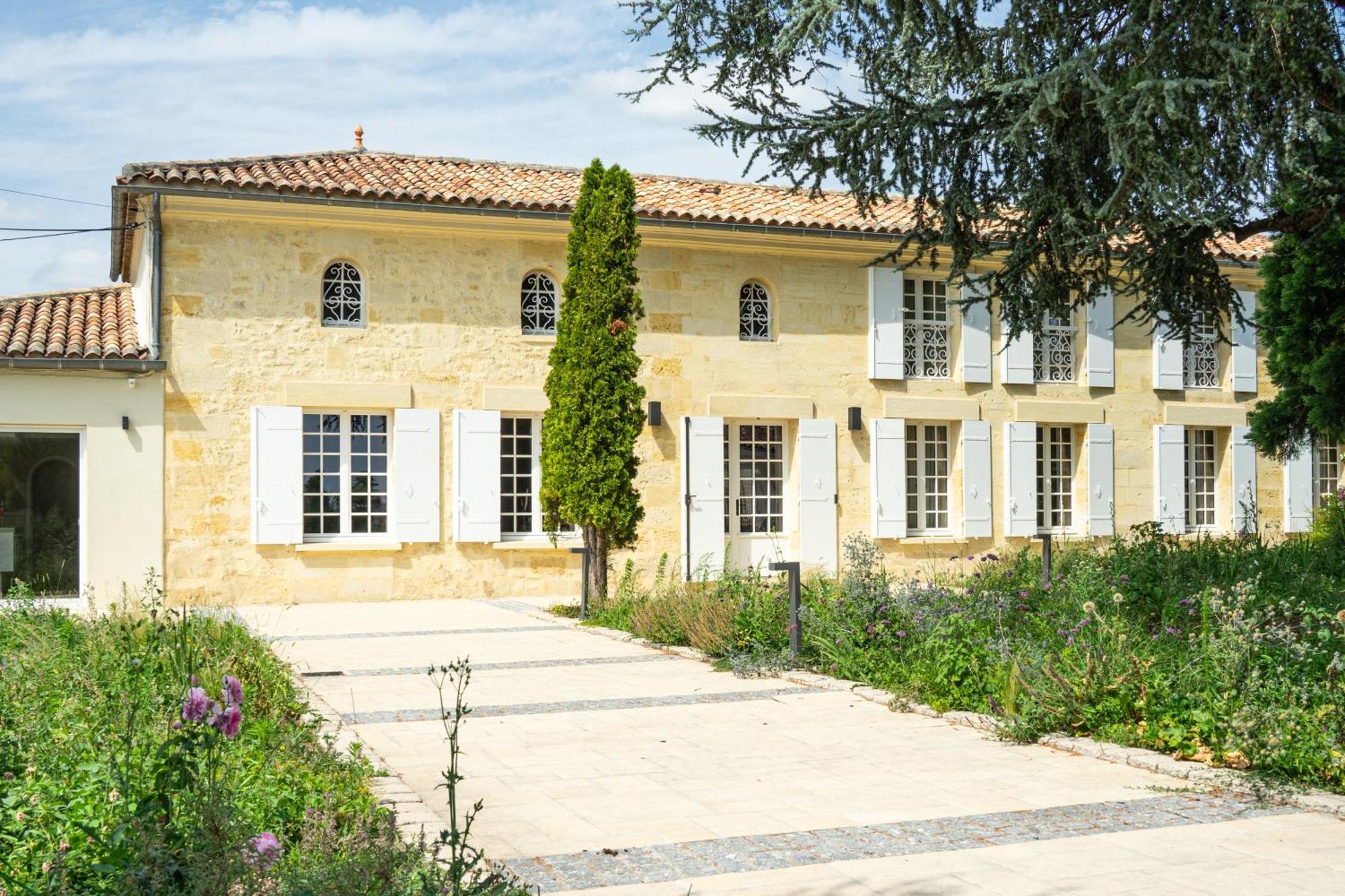 Château Haut-Brisson Vignonet Exterior foto
